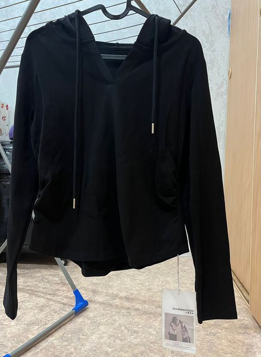 Продам женскую одежду