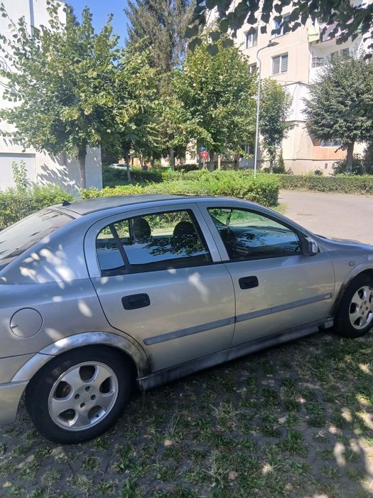 Ofer spre vânzare Opel Astra