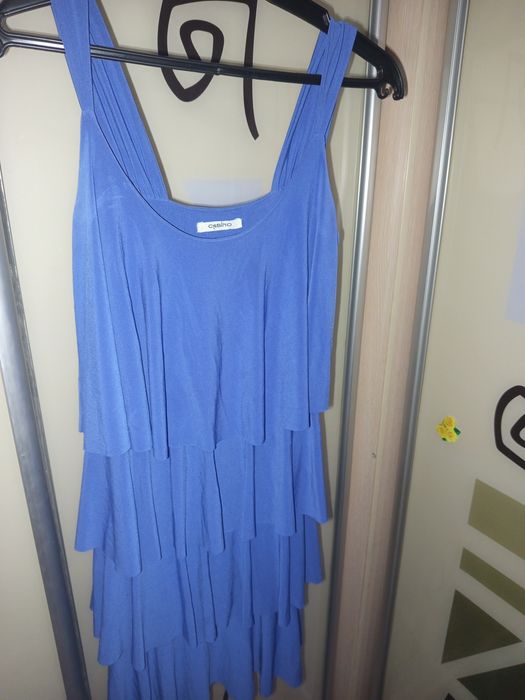 Платье женское продам