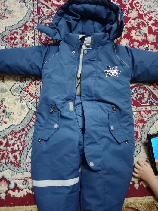 Продам комбинезон для мальчика