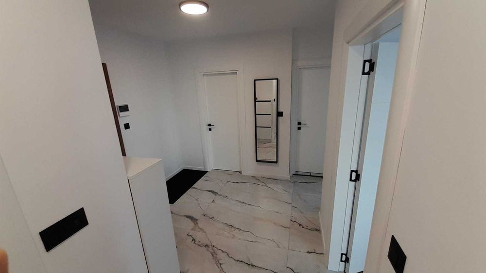 Продава се Многостаен апартамент в Пловдив, Каменица 2 - 131 кв.м за 2214 €/кв.м - Снимка #11