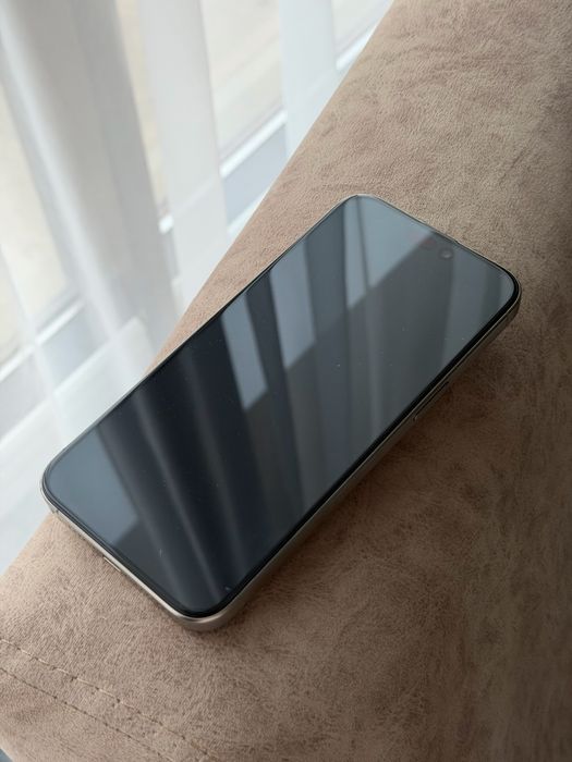 iPhone 15 Pro Max 512 GB — титан