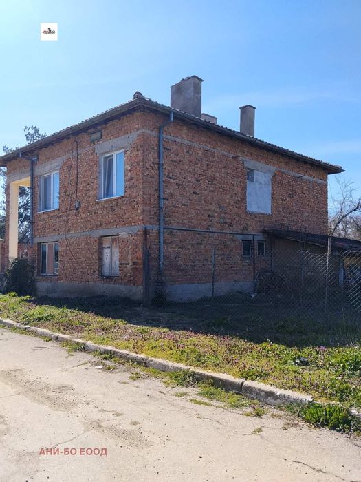 Къща в Варна, област-с.Цонево площ 169 цена 92000