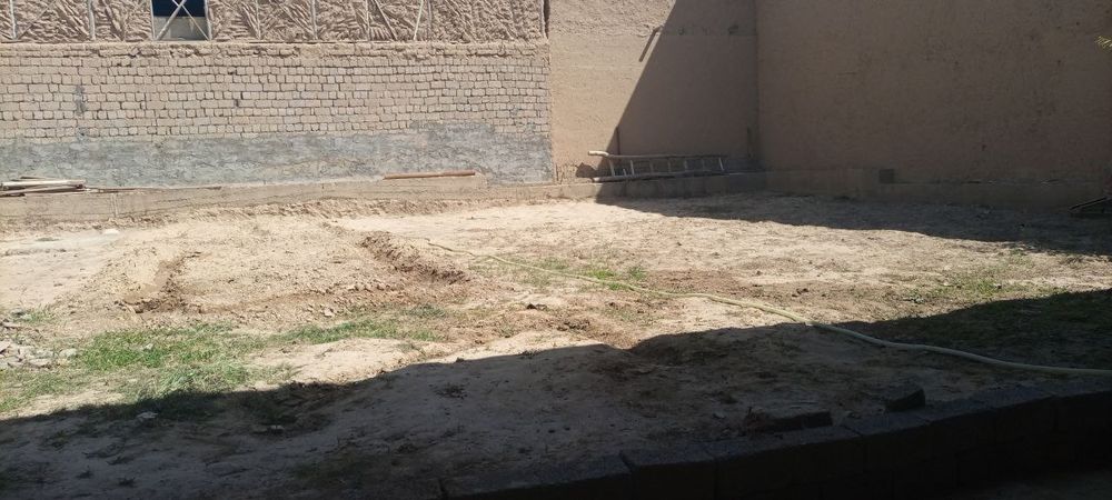 Uy sotiladi Oltintepada 5  ta xona koropka