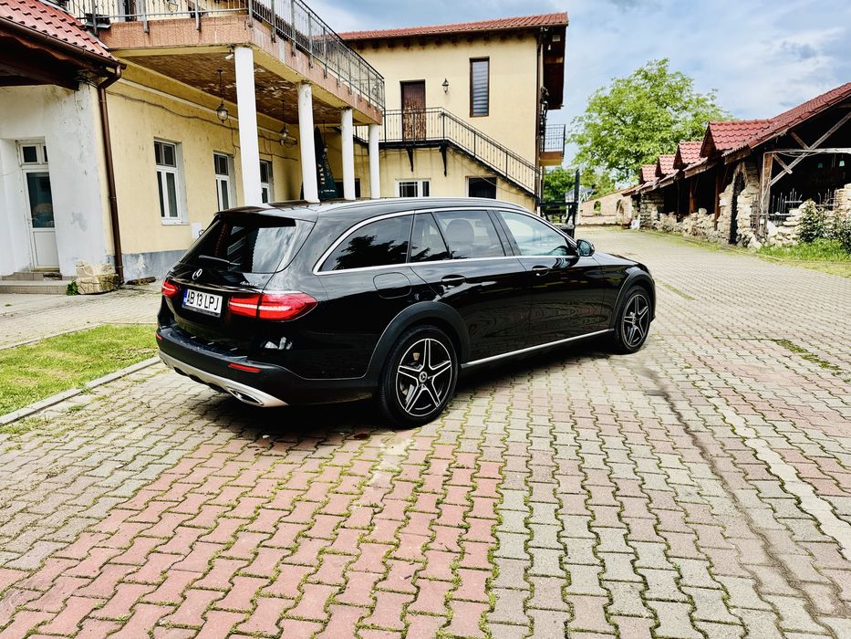 MERCEDES-BENZ E-Class 2019 — imagine 3