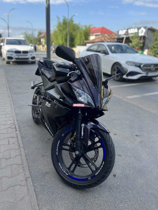 Yamaha YZF-R125 2010