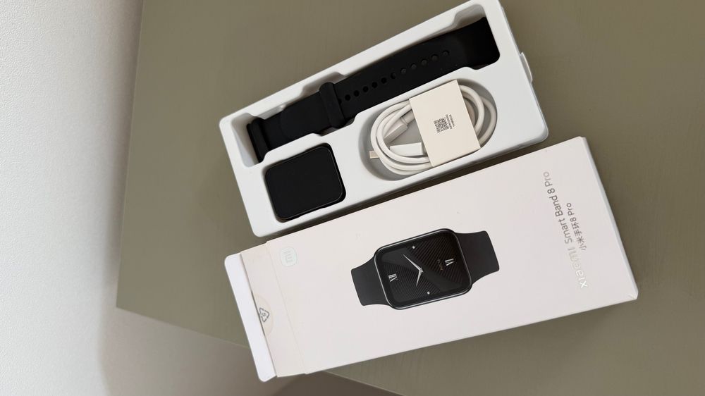 Noua brățară fitness – ceas Xiaomi Smart Band 8 Pro