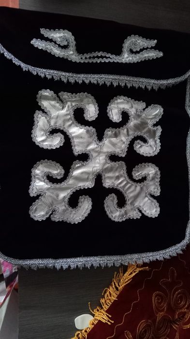 Коржын. Тойбастар