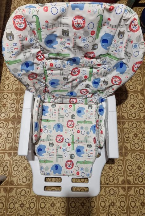 De vanzare scaun de masa pentru copii