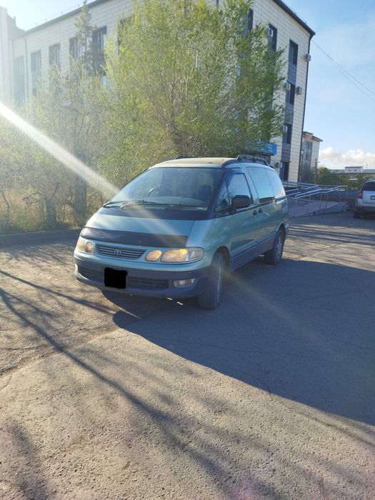 Продам Тойота Эстима Эмина