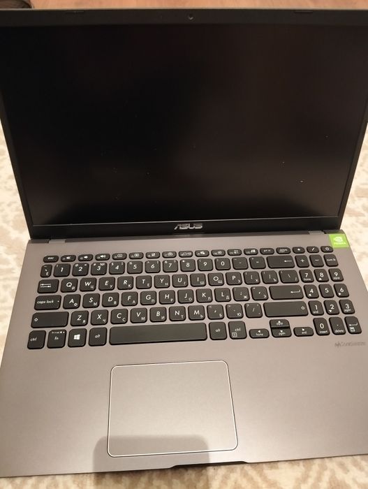 Продаётся ноутбук Asus,в хорошем состоянии.