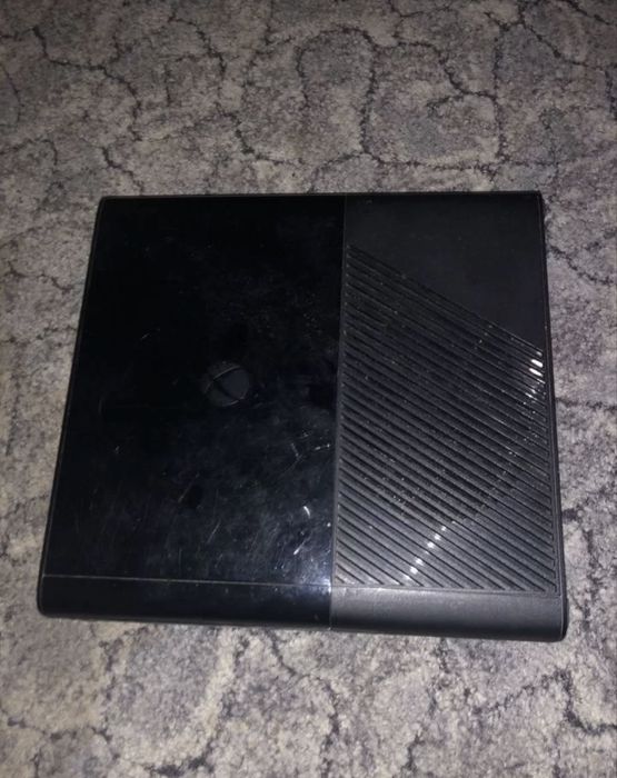 Xbox 360 E 500gb