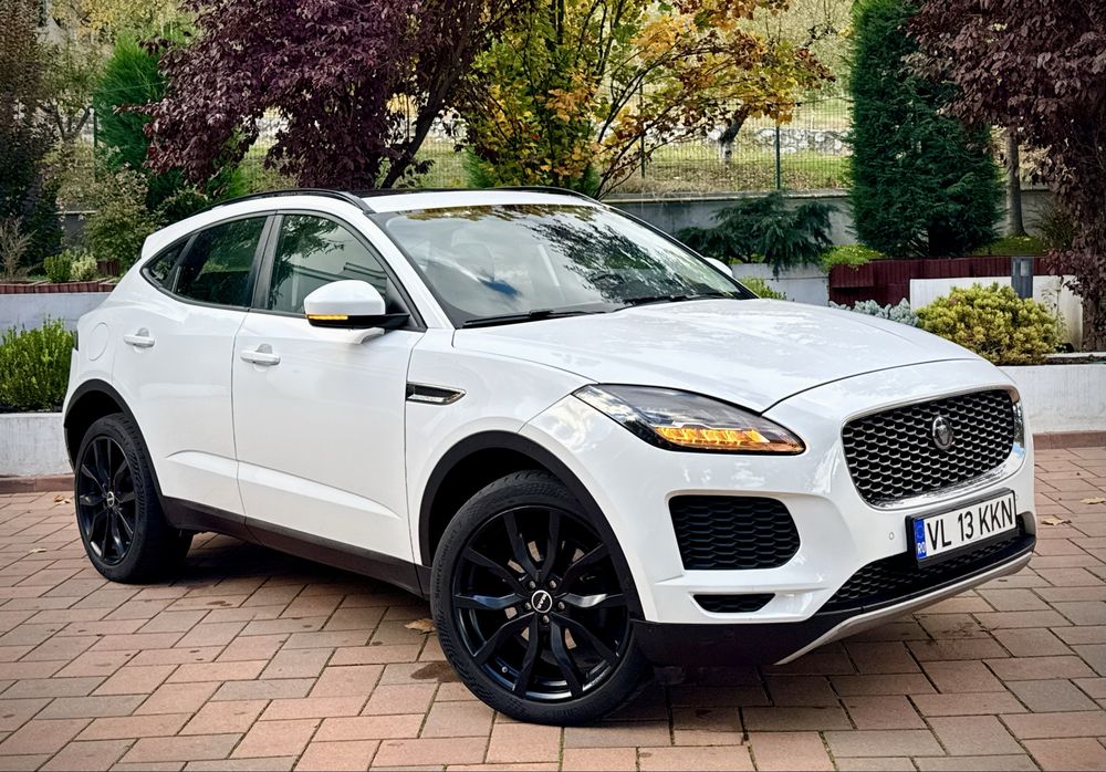 JAGUAR E-PACE 2018 — imagine 2