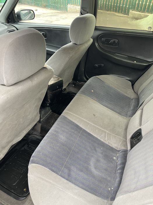 Срочно продам Ниссан примера