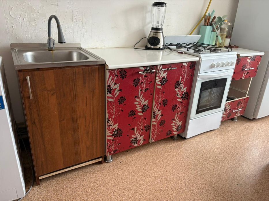 Кухонный горнитур