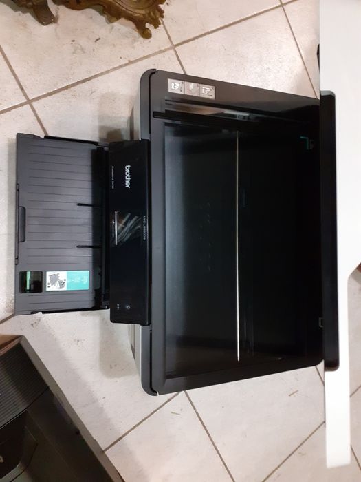 Професионален скенер,копир Brother