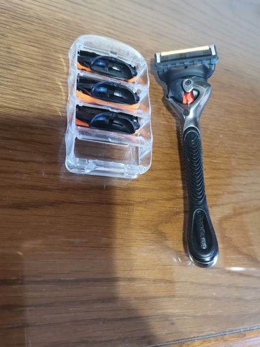 Gillette ProGlide Flexball impecabil