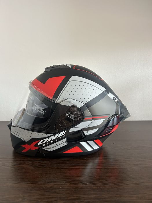 Casca moto flip-up