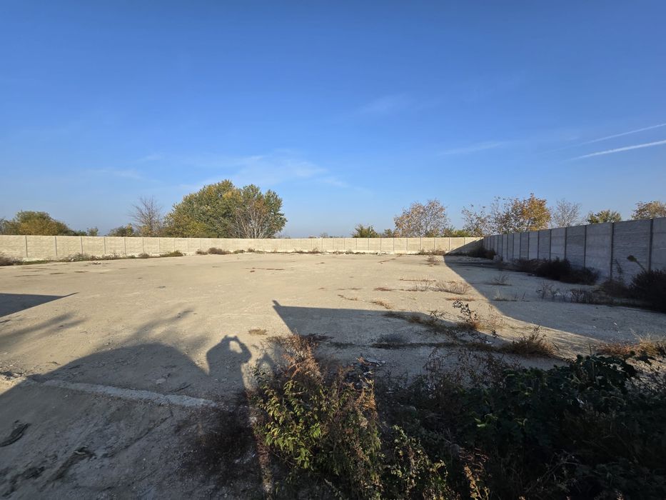 Teren intravilan industrial platforma betonata strada Eftimie Murgu