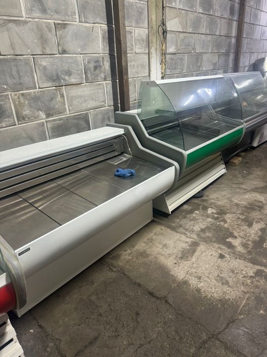 Витринные холодильники