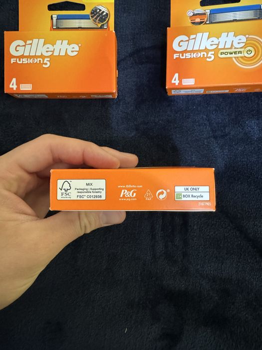Rezerve Gillette Fusion 5 portocaliu noi 3 cutii 12 lame  sigilate