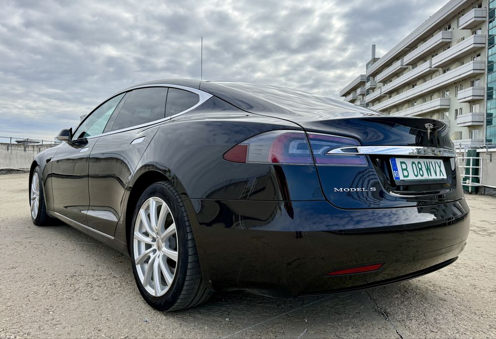 TESLA Model S 2018 — imagine 7