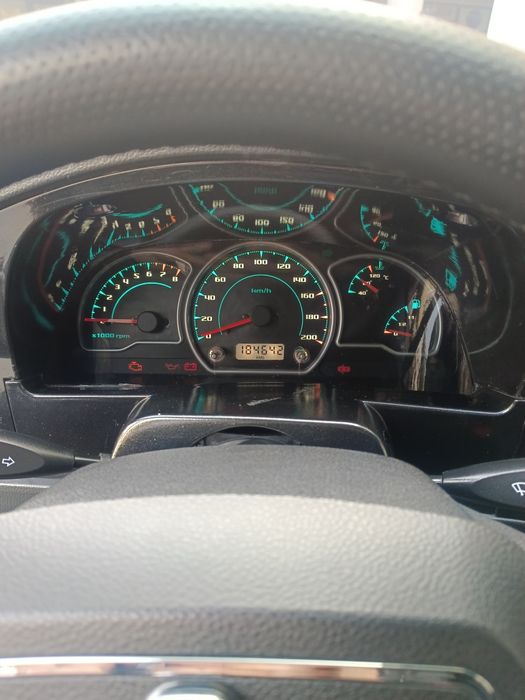 Neksa 2 sotiladi srochna