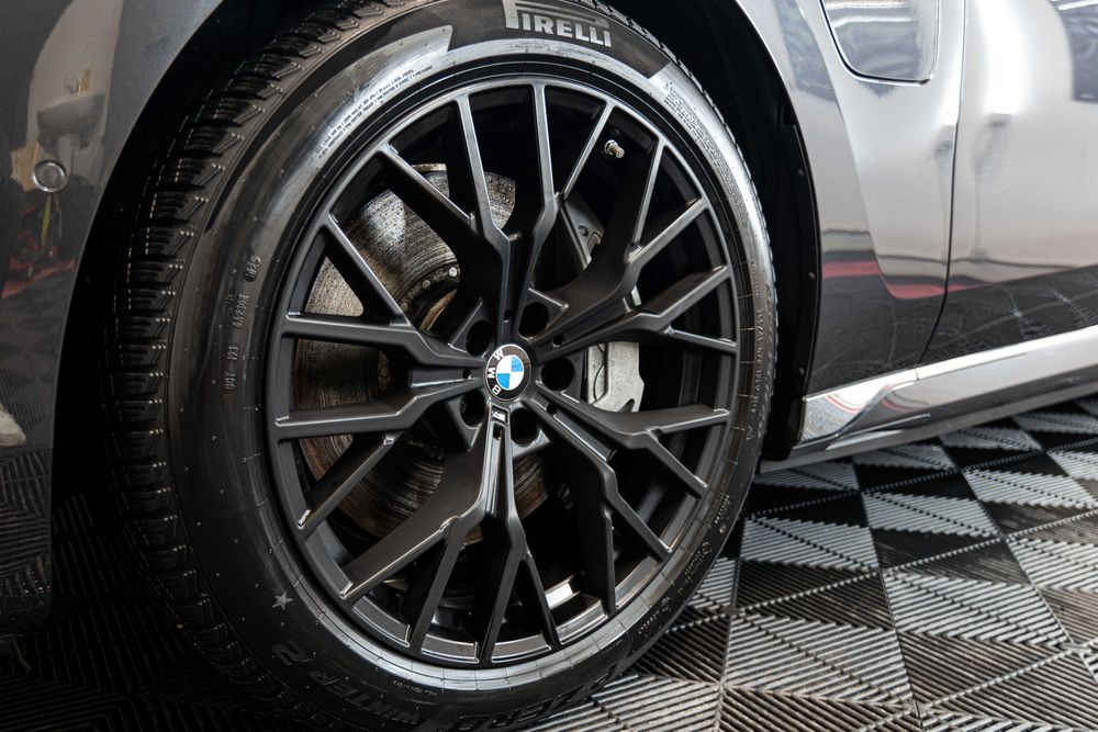 BMW 750e xDrive–Executive Lounge/Merino&Cașmir/Garanție/TVA deductibil