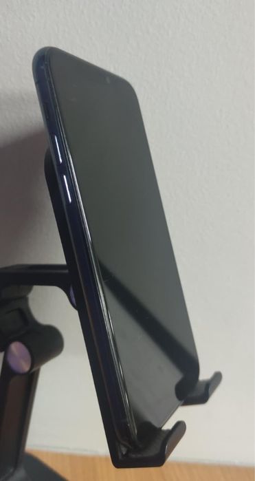 iPhone 11 Pro 256GB в хорошем состоянии