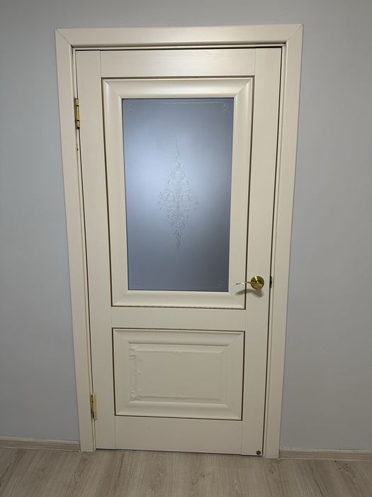 Продается межкомнатные двери в хорошем состоянии