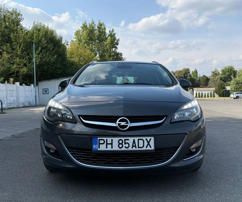 Opel Astra Opel Astra J Sports Tourer 1.6 CDTI 110 CP