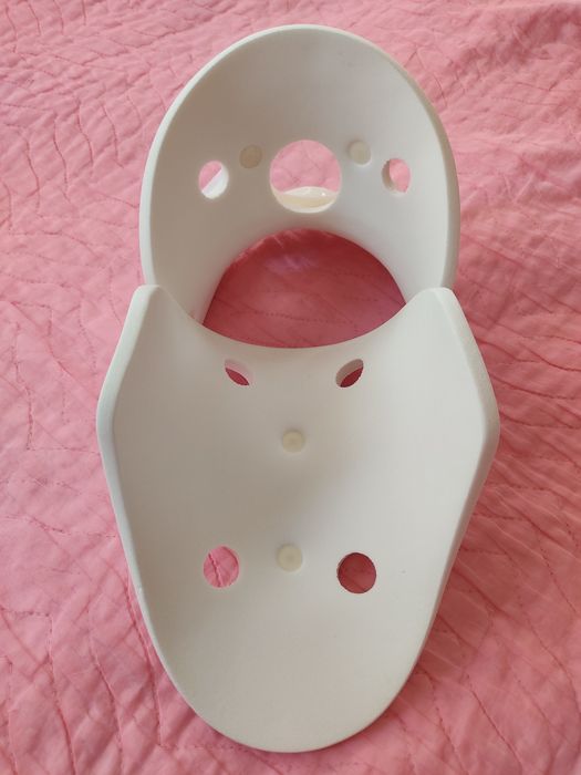 Бандаж для шеи .