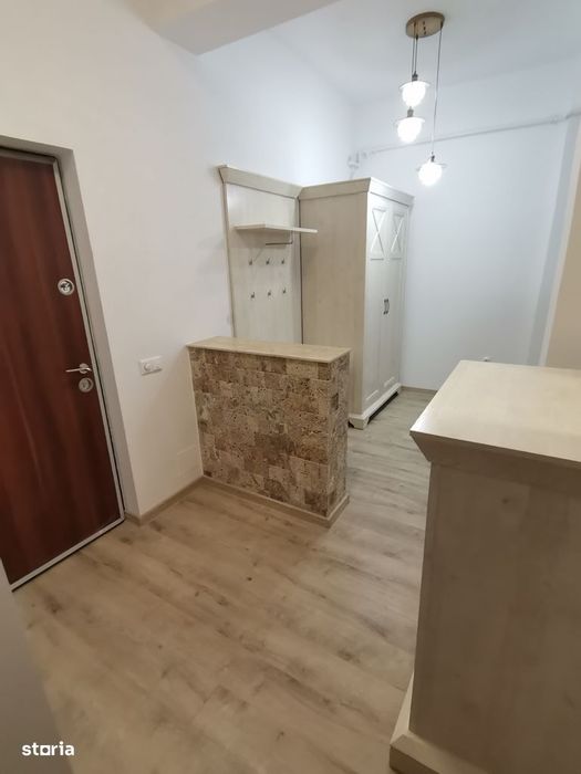 INCHIRIEZ ap. 3 camere de lux, prima inchiriere,zona Doamna Stanca