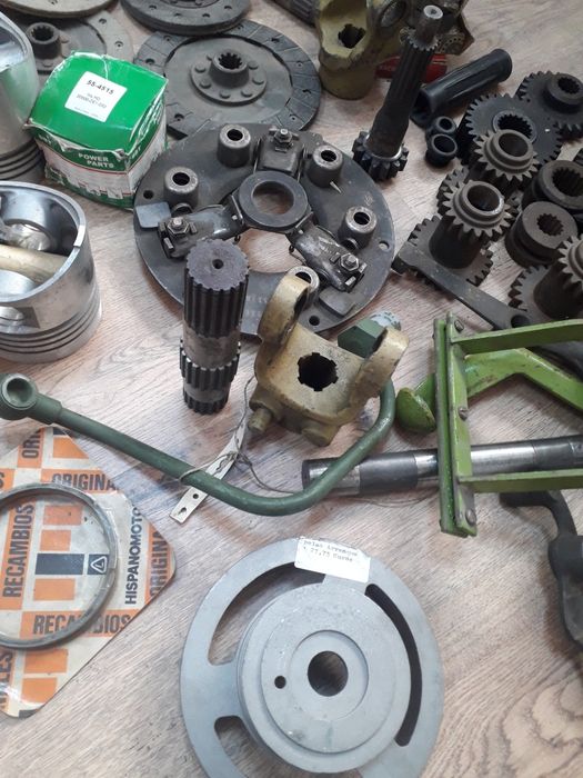 Piese Agria, piston, pinioane,ax priza,placa presiune,disc