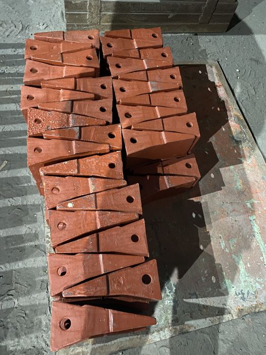 Коронка ковша liugong  zl50c