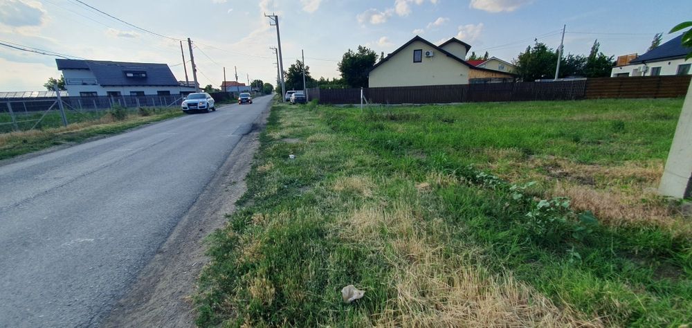Vand teren intravilan 750 mp,Vanatori, toate utilitatile