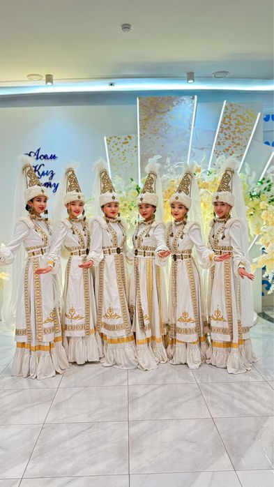 Казахский национальный костюм
