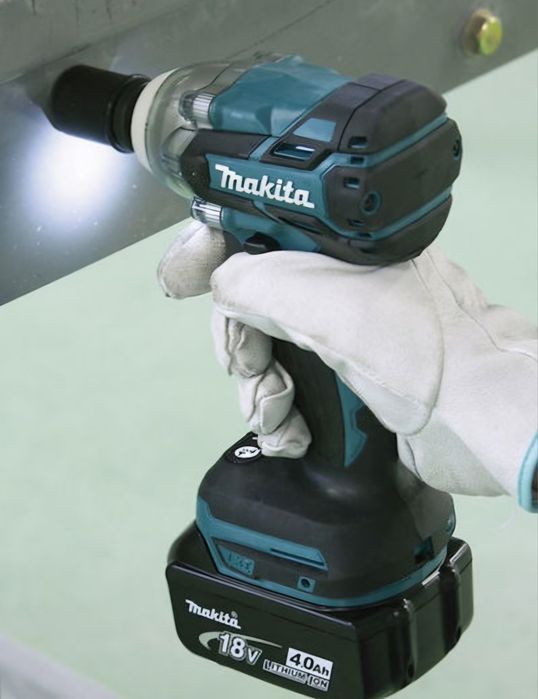 Impacta  Makita DTW285, 1/2,  LXT noi