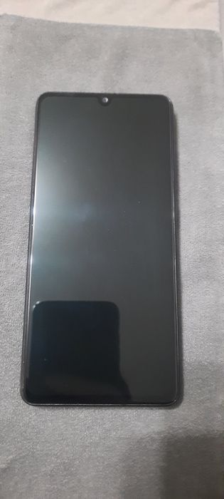 Самсунг    а  41