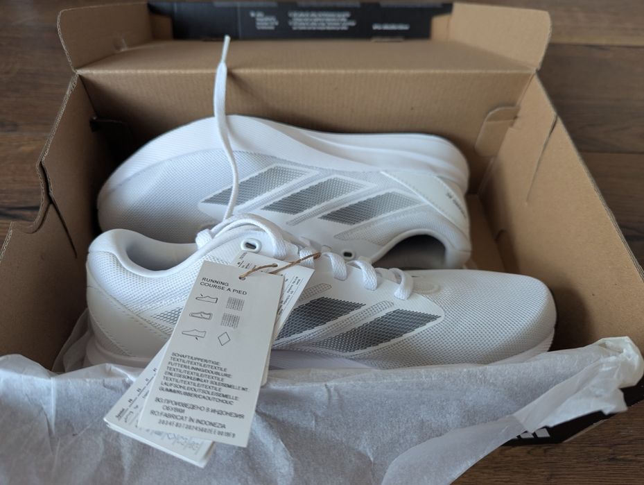 Нови женски маратонки Адидас Adidas Duramo RC номер 39 1/3