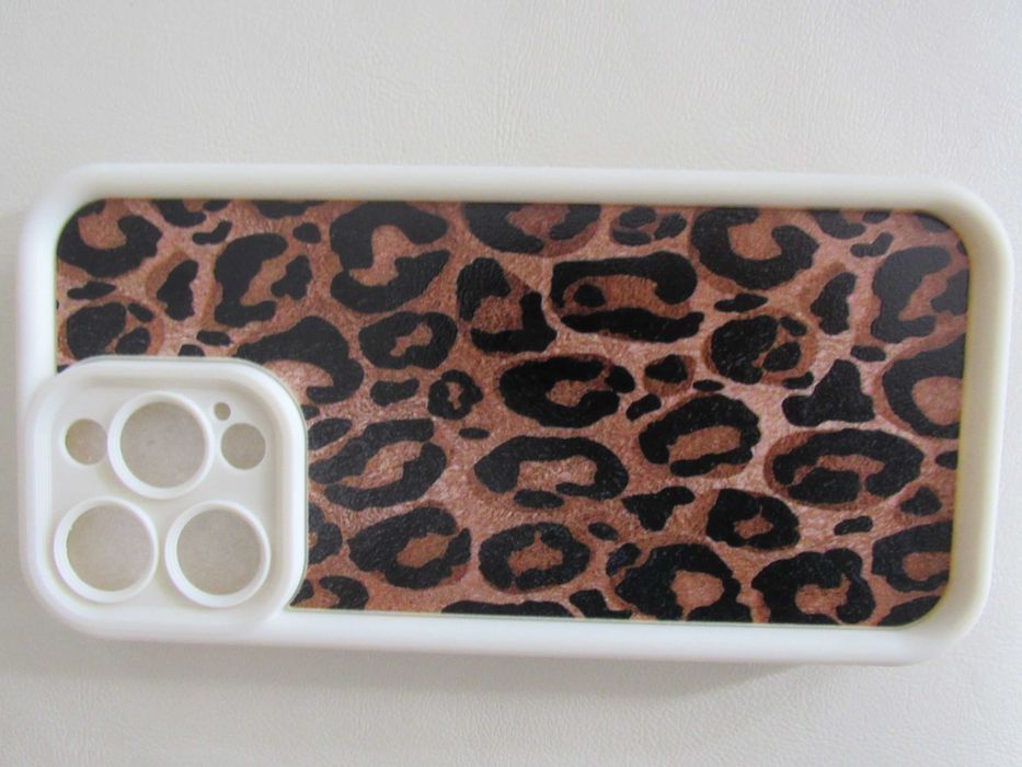 Кейс за iPhone 15 Pro Max, нов