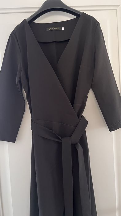 Платья качественные 42-44