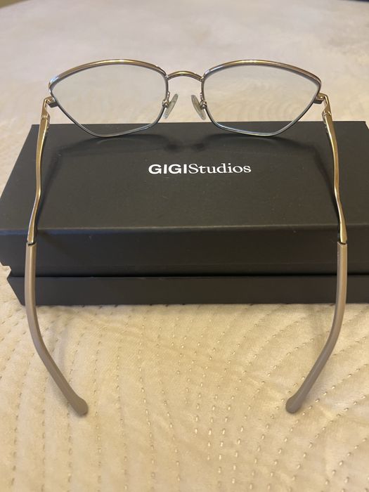 Диоптрични рамки със стъкла (очила)