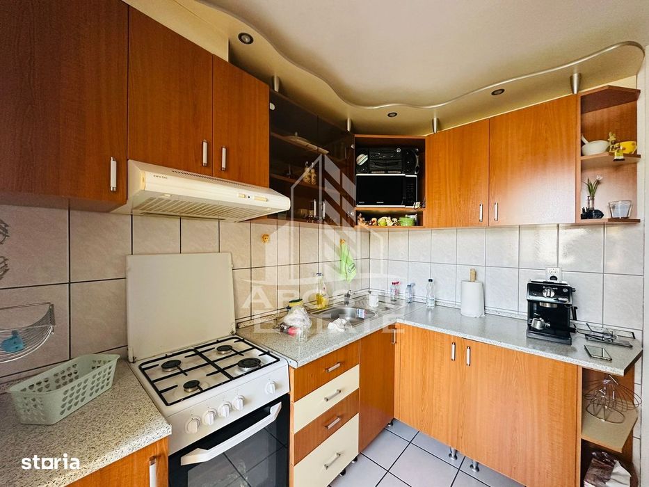 Apartament 3 camere zona Miorita — fotografia 3