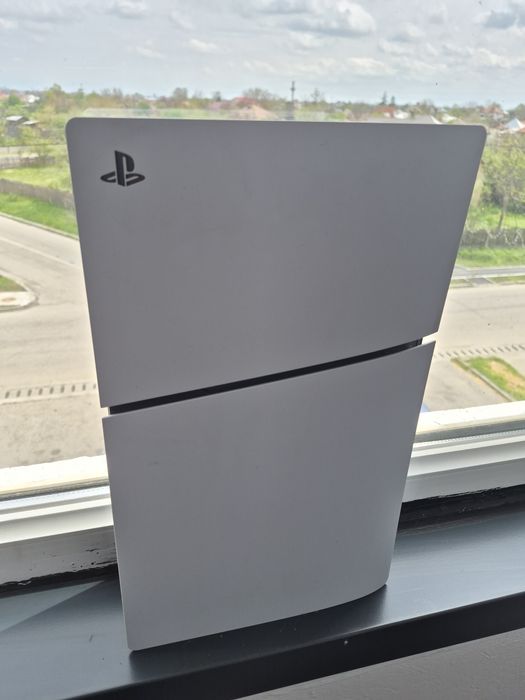 PS 5  doua manete plus cablurile