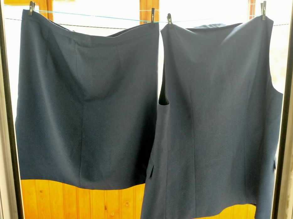 Продам костюм размер 58/164