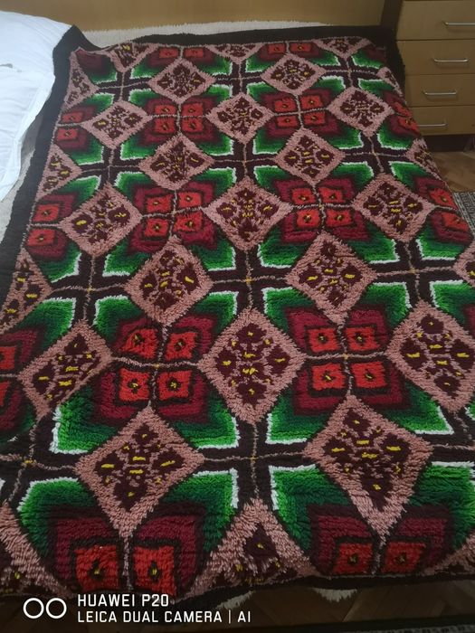 Чисто нови китеници