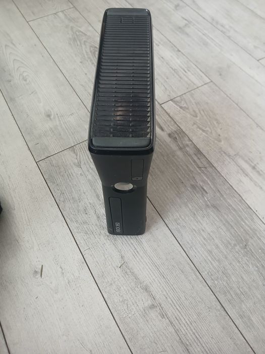 Xbox 360 defect, pentru piese