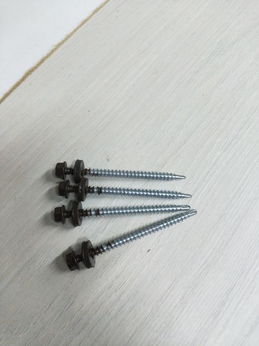 Продам кровельные саморезы
