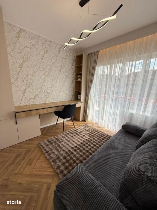 Apartament cochet de 3 camere, gradina de 10 mp, parcare, zona Terra